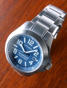 BN0121-51L「CITIZEN×モンベルの腕時計」