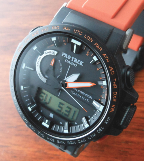 protrek プロトレック PETZL コラボモデル付属品は何がありますか - 時計