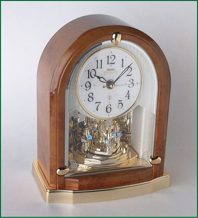 HW592B：セイコー「エンブレム」置き時計